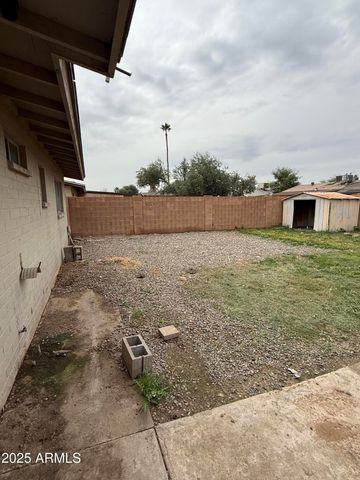 8316 W DEVONSHIRE Avenue, Phoenix, AZ 85037
