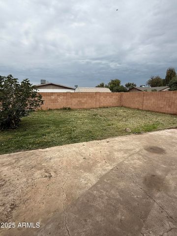 8316 W DEVONSHIRE Avenue, Phoenix, AZ 85037