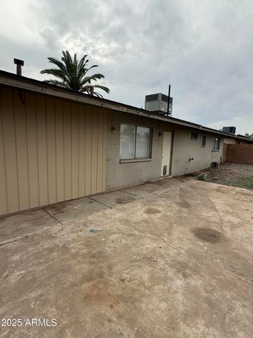 8316 W DEVONSHIRE Avenue, Phoenix, AZ 85037