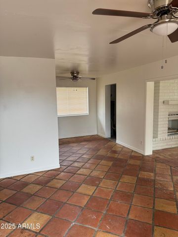 8316 W DEVONSHIRE Avenue, Phoenix, AZ 85037