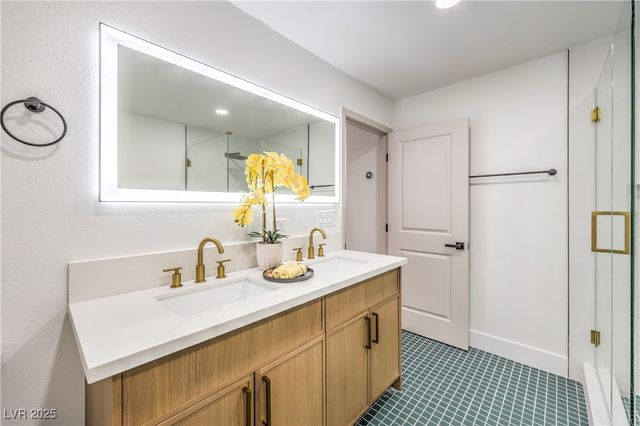 644 Lacy Lane, Las Vegas, NV 89107