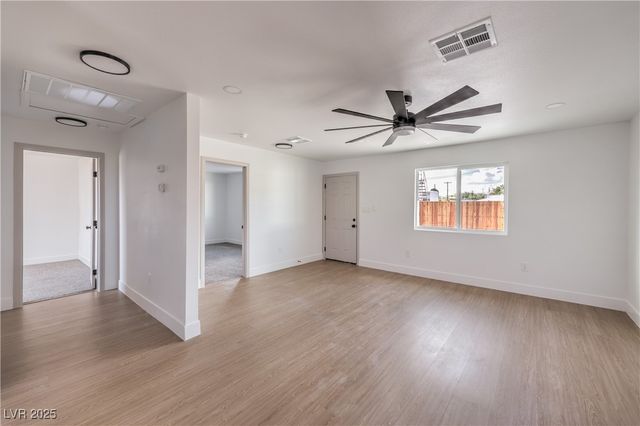 644 Lacy Lane, Las Vegas, NV 89107