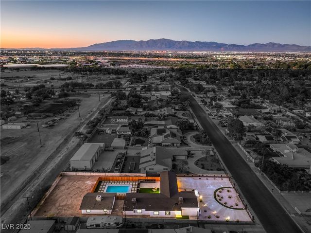 644 Lacy Lane, Las Vegas, NV 89107