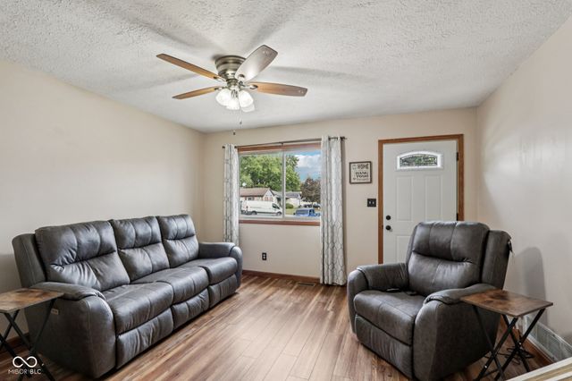 6030 Dollar Hide S Drive S, Indianapolis, IN 46221