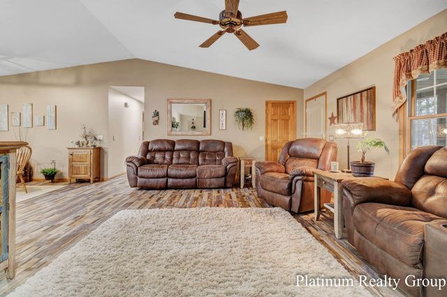 6226 Hall Road, Egelston Twp, MI 49442