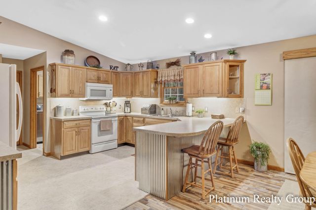 6226 Hall Road, Egelston Twp, MI 49442