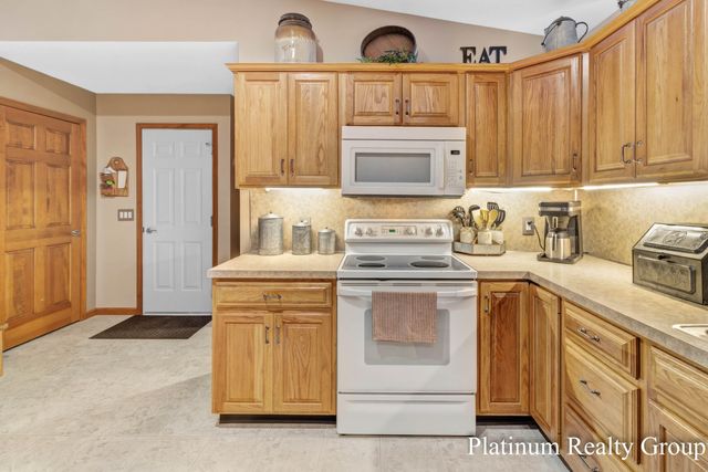 6226 Hall Road, Egelston Twp, MI 49442