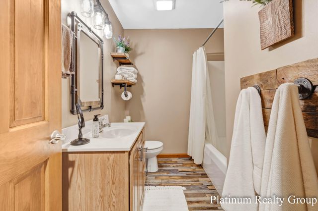 6226 Hall Road, Egelston Twp, MI 49442