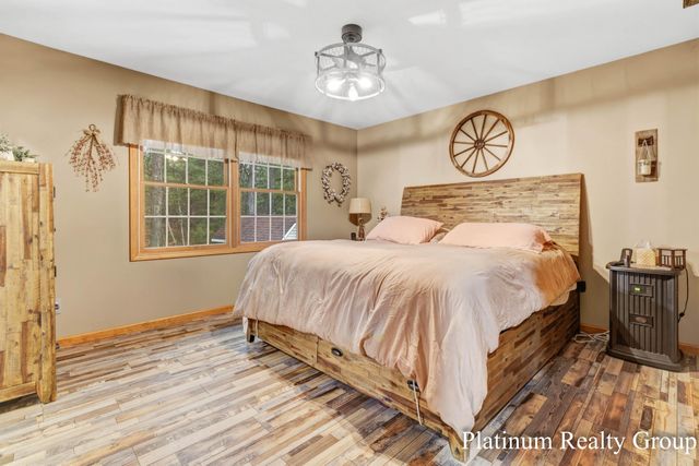 6226 Hall Road, Egelston Twp, MI 49442