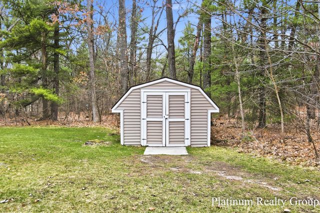 6226 Hall Road, Egelston Twp, MI 49442