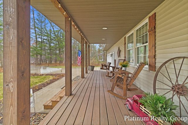 6226 Hall Road, Egelston Twp, MI 49442