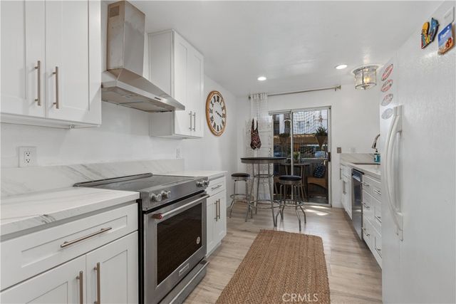 20 Corniche A, Dana Point, CA 92629