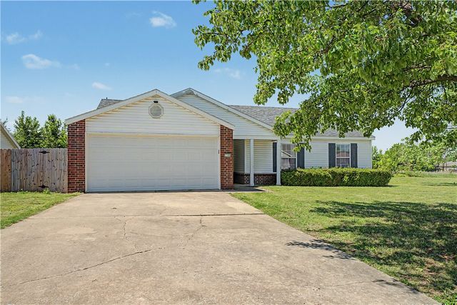 1100 Tunbridge Drive, Bentonville, AR 72712
