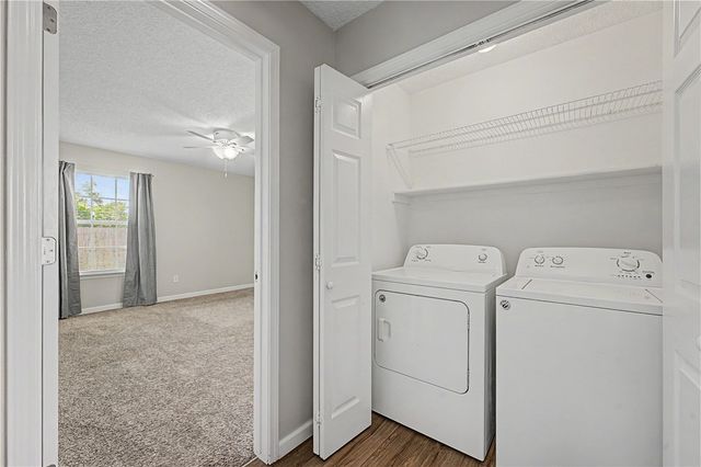 1100 Tunbridge Drive, Bentonville, AR 72712