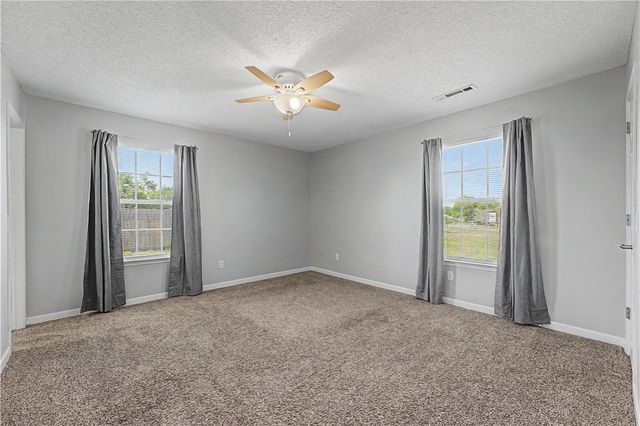 1100 Tunbridge Drive, Bentonville, AR 72712