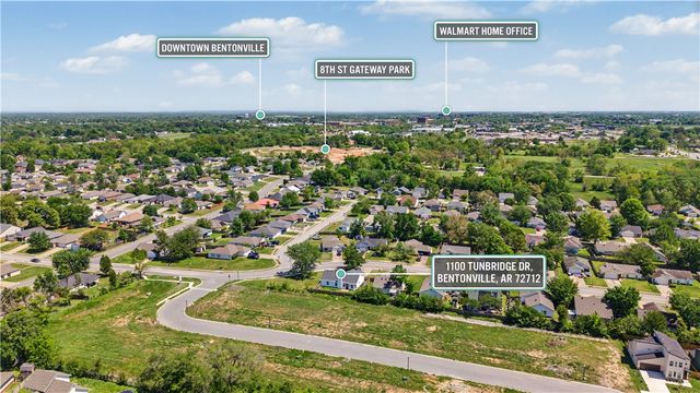 1100 Tunbridge Drive, Bentonville, AR 72712
