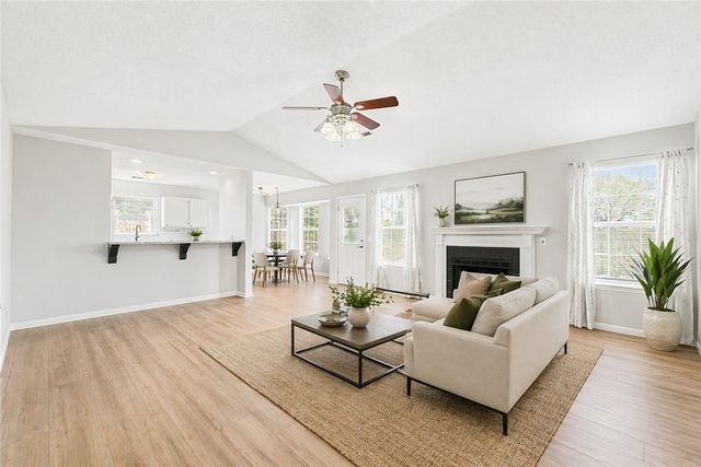 1100 Tunbridge Drive, Bentonville, AR 72712