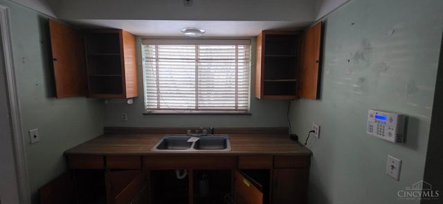 5982 Belmont Avenue, Cincinnati, OH 45224