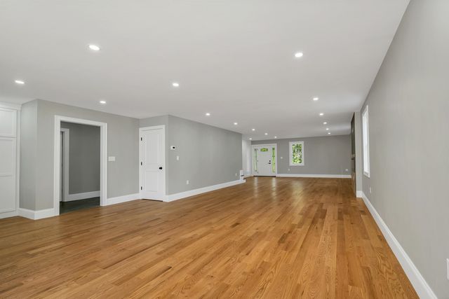 53 Bagdad Road, Durham, NH 03824