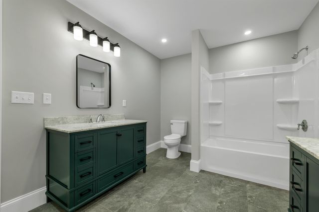 53 Bagdad Road, Durham, NH 03824