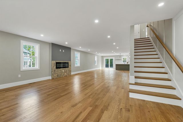 53 Bagdad Road, Durham, NH 03824