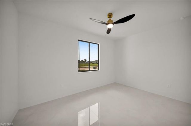 1408 Nelson RD N, Cape Coral, FL 33993