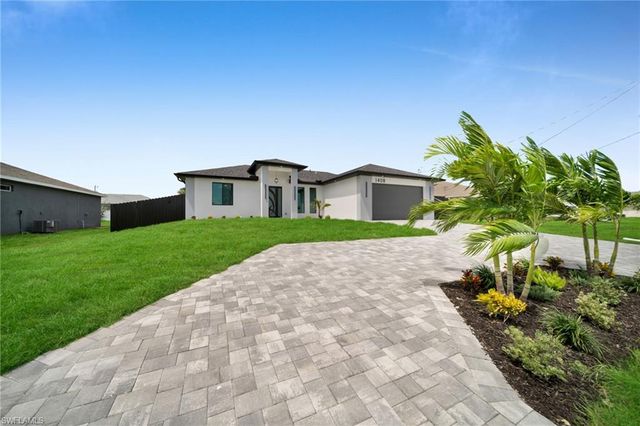 1408 Nelson RD N, Cape Coral, FL 33993