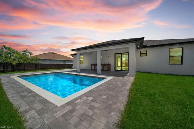 1408 Nelson RD N, Cape Coral, FL 33993