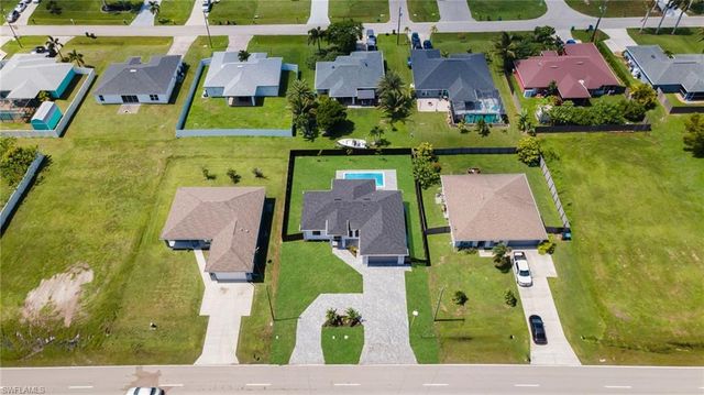 1408 Nelson RD N, Cape Coral, FL 33993