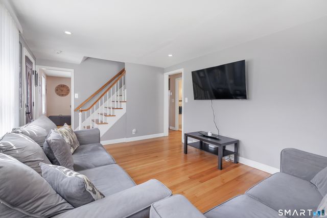 87 Hubbell Avenue, Ansonia, CT 06401