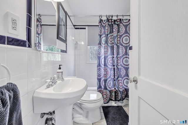 87 Hubbell Avenue, Ansonia, CT 06401