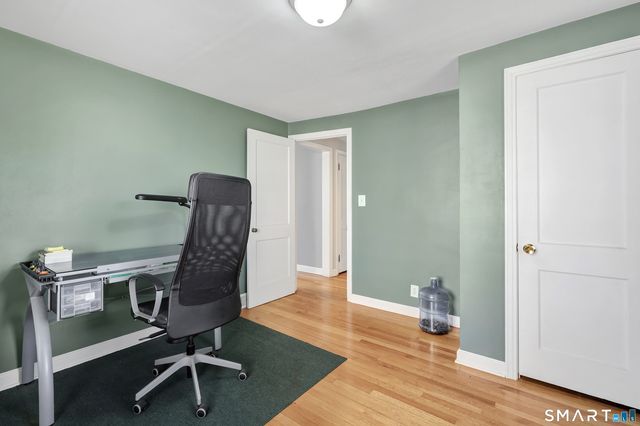 87 Hubbell Avenue, Ansonia, CT 06401