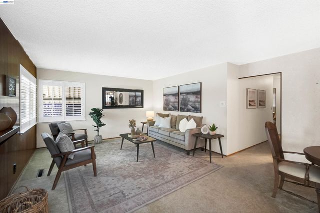 506 Caleb Pl, Hayward, CA 94544