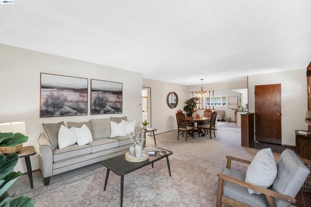 506 Caleb Pl, Hayward, CA 94544