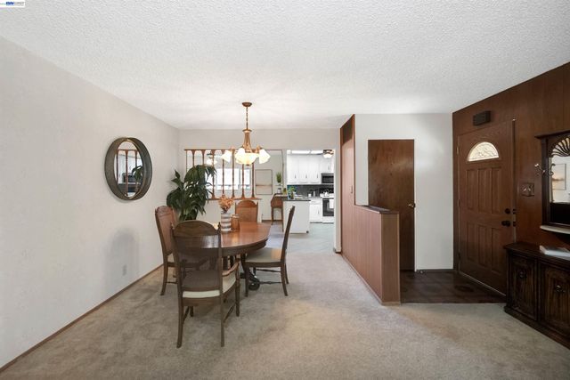 506 Caleb Pl, Hayward, CA 94544