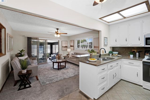 506 Caleb Pl, Hayward, CA 94544