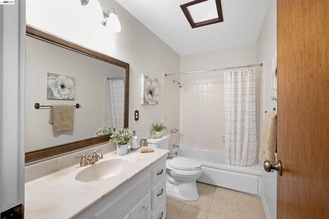 506 Caleb Pl, Hayward, CA 94544