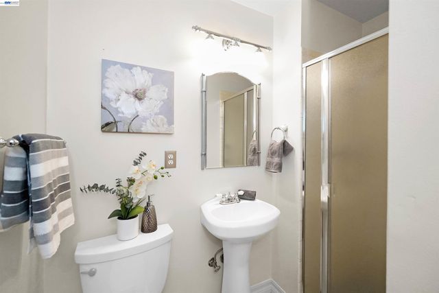 506 Caleb Pl, Hayward, CA 94544