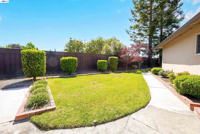 506 Caleb Pl, Hayward, CA 94544