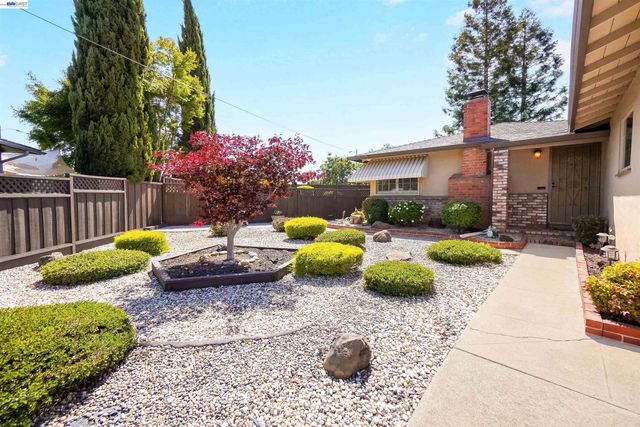 506 Caleb Pl, Hayward, CA 94544