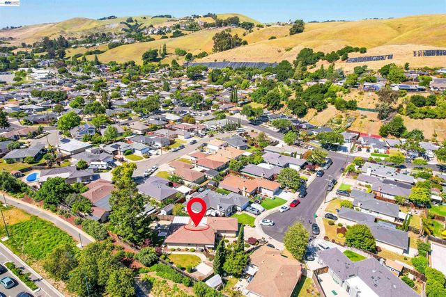 506 Caleb Pl, Hayward, CA 94544