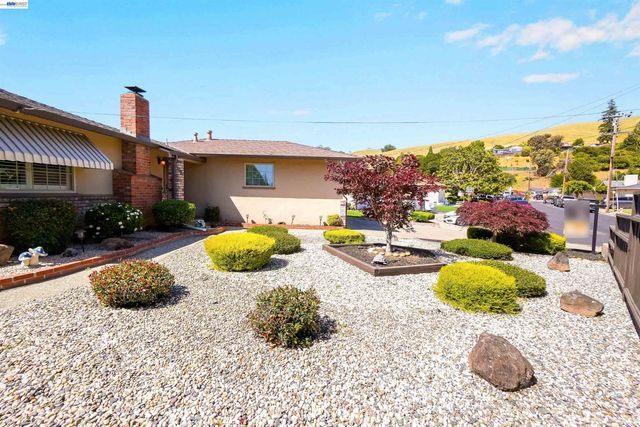 506 Caleb Pl, Hayward, CA 94544