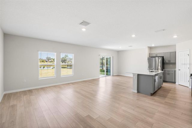 14886 SUMMER BRANCH DRIVE, Lithia, FL 33547