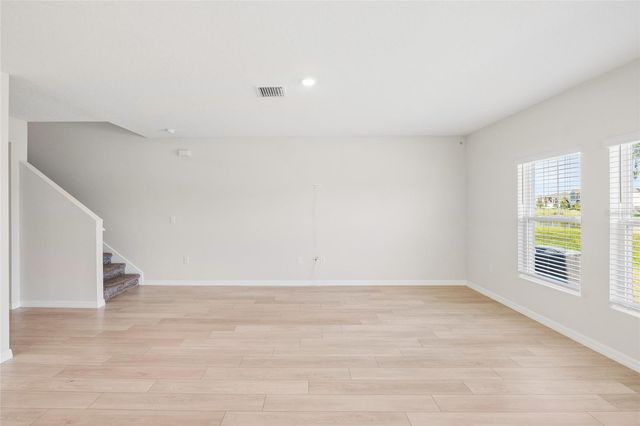 14886 SUMMER BRANCH DRIVE, Lithia, FL 33547