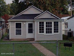 925 Brentwood Ave, Louisville, KY 40215