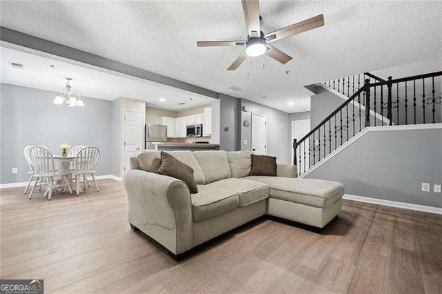 330 Cottonwood Creek Circle, Canton, GA 30114