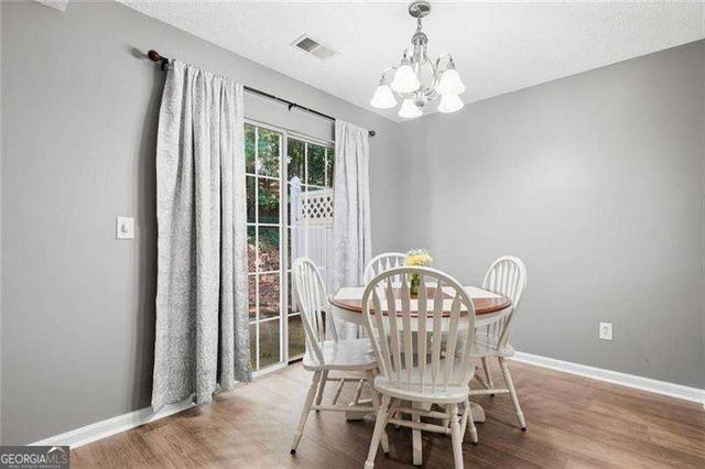 330 Cottonwood Creek Circle, Canton, GA 30114