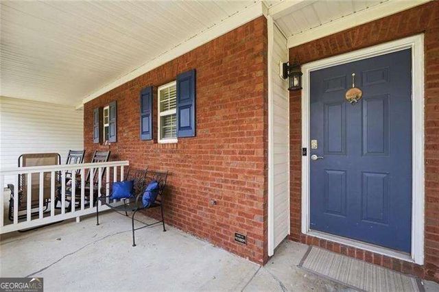 330 Cottonwood Creek Circle, Canton, GA 30114