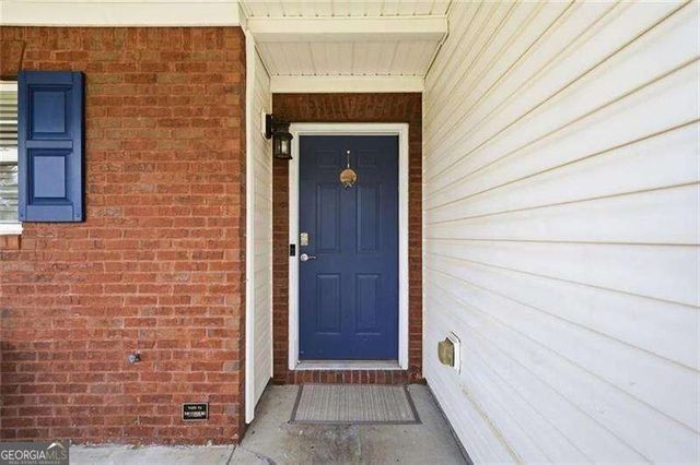 330 Cottonwood Creek Circle, Canton, GA 30114