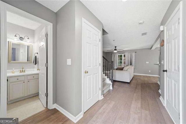 330 Cottonwood Creek Circle, Canton, GA 30114